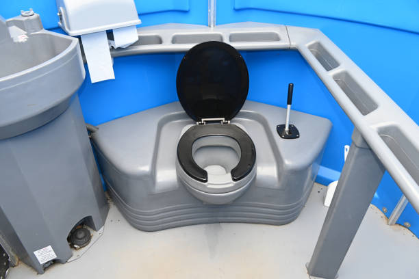 Best Temporary restroom rental  in Roanoke Rapids, NC